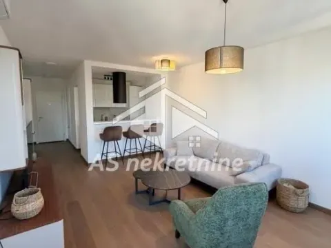 Izdavanje, trosoban stan, 68m², Tašmajdan, Palilula Sve Podlokacije - image 2