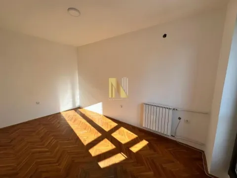 Rent, four bedroom apartment, 96m², Rotkvarija, Novi Sad Sve Podlokacije - image 3