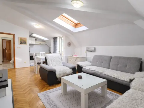 Sale, two bedroom apartment, 77m², Ljubović, Podgorica - image 2