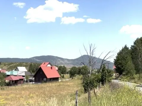 Prodaja, plac, 600m², Žabljak, Crna Gora - image 1