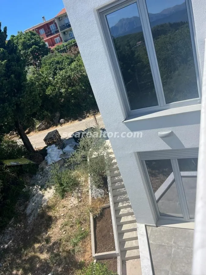 Prodaja, dvosoban stan, 147m², Radovići, Tivat