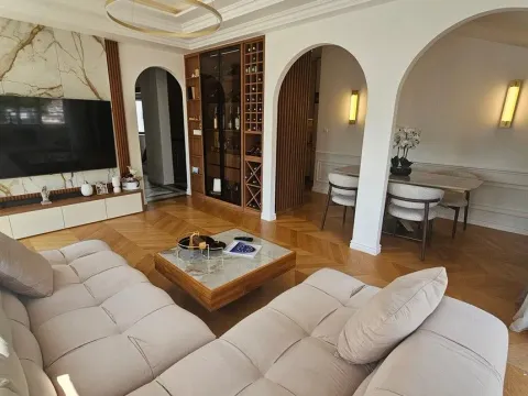 Prodaja, dvosoban stan, 77m², Budva, Crna Gora - image 13