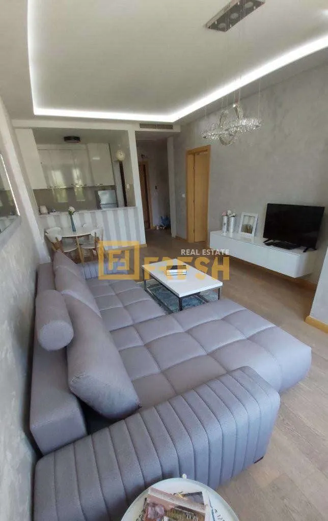 Rent, one bedroom apartment, 56m², Centar, Budva