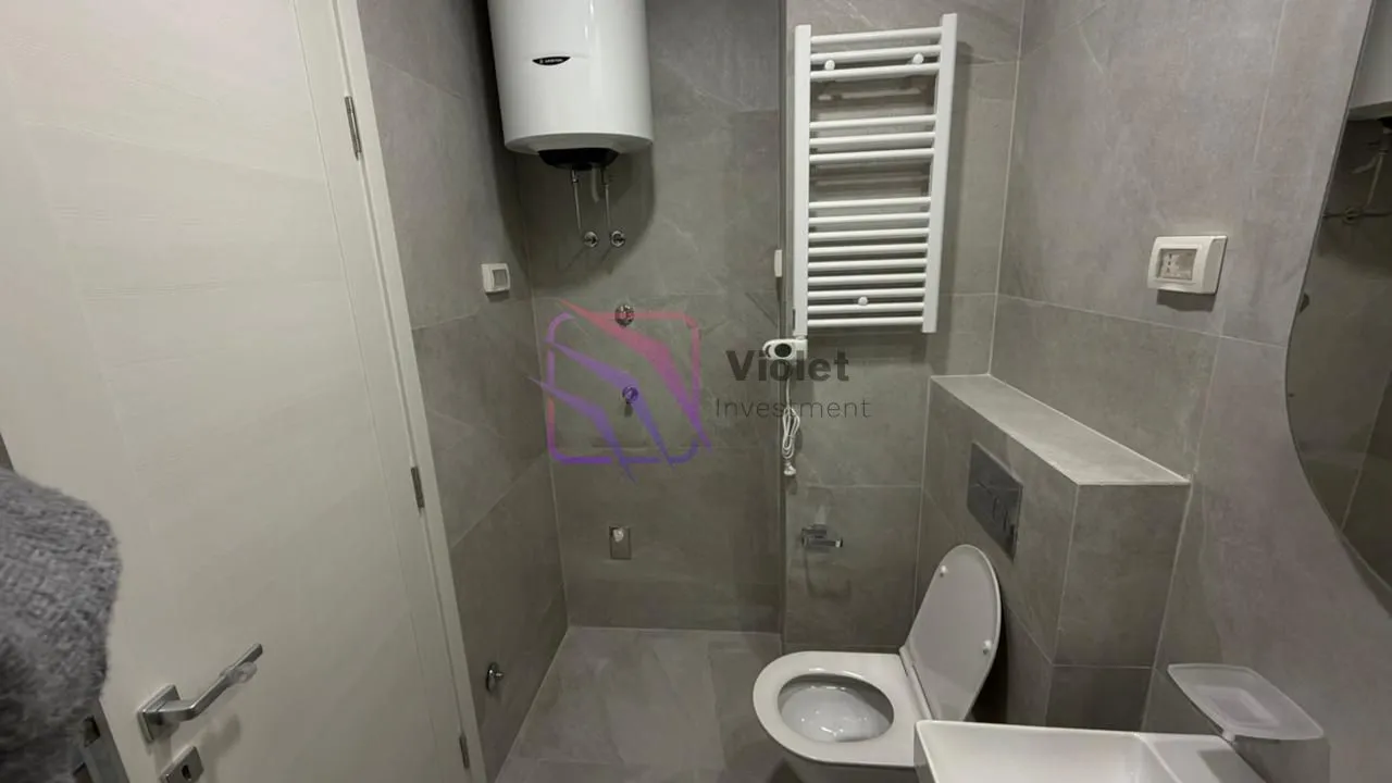 Prodaja, jednosoban stan, 40m², Central Point, Podgorica