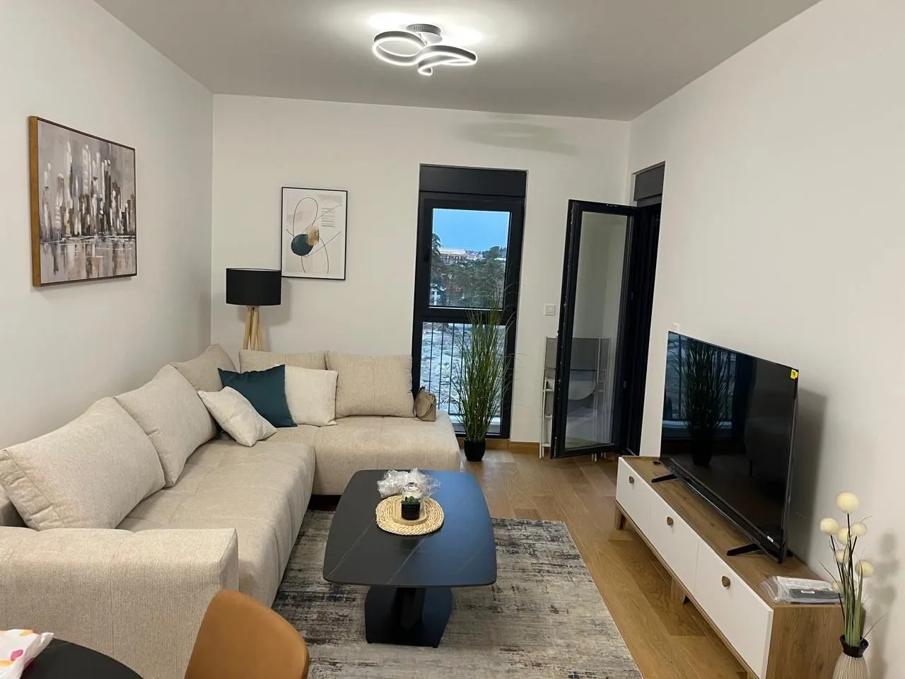 Rent, one bedroom apartment, 43m², City Kvart, Podgorica