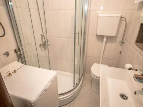 Rent, two bedroom apartment, 60m², City Kvart, Podgorica - image 13