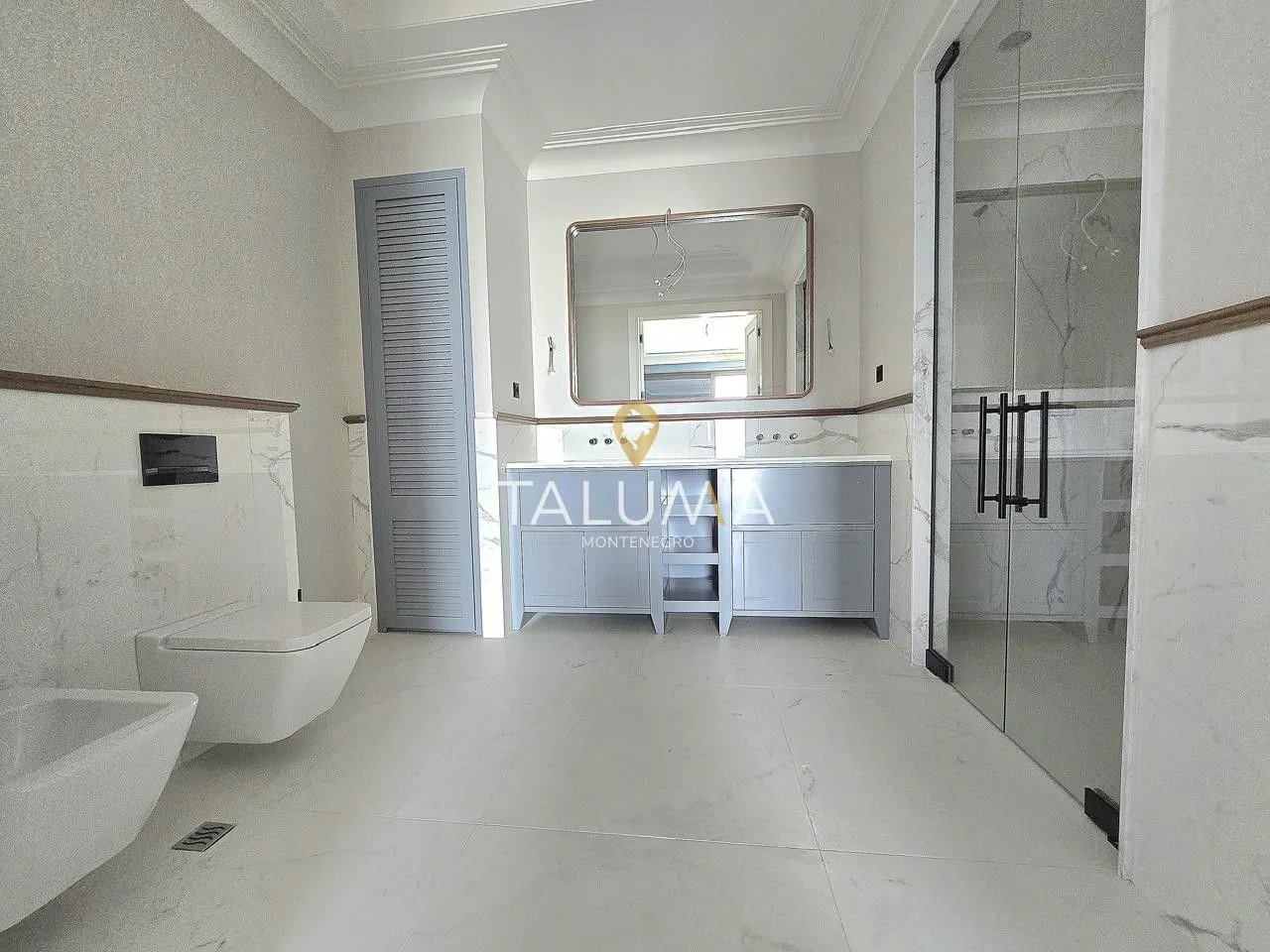 Prodaja, kuća, 579m², Pržno, Budva
