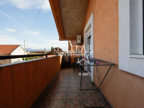 Izdavanje, dvosoban stan, 70m², Gornja Gorica, Podgorica - image 8