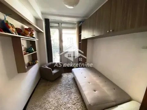 Rent, three bedroom apartment, 87m², Stari Grad, Beograd - image 10