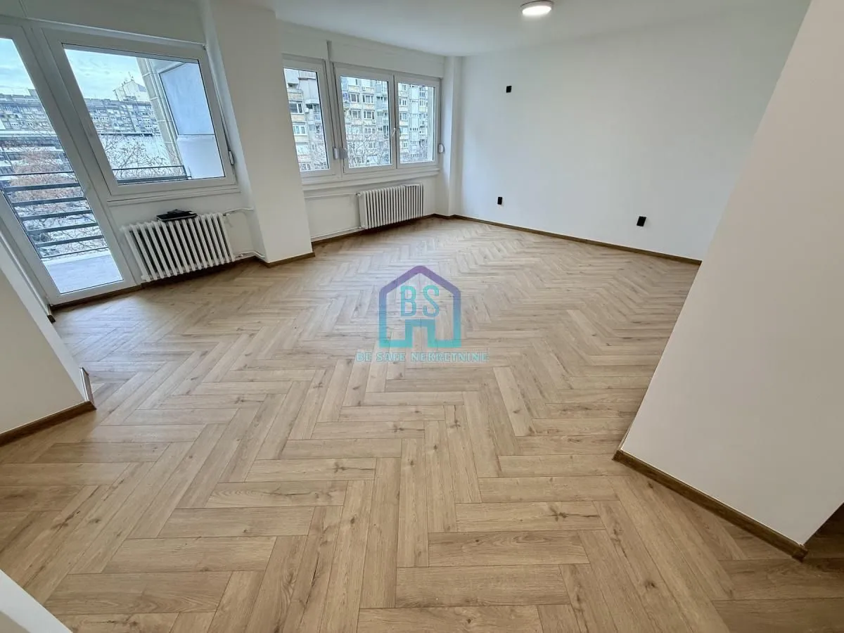 Prodaja, trosoban stan, 73m², Bulevar Oslobodjenja, Novi Sad Sve Podlokacije