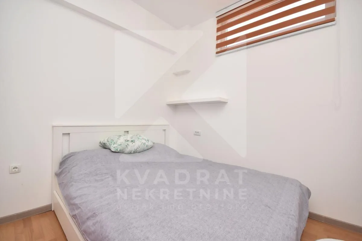 Izdavanje, garsonjera, 24m², Blok 9, Podgorica