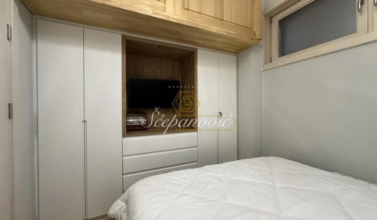 Rent, two bedroom apartment, 47m², Slavija, Vračar Sve Podlokacije