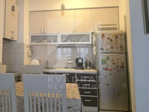 Rent, two bedroom apartment, 62m², Blok 9, Podgorica - image 2