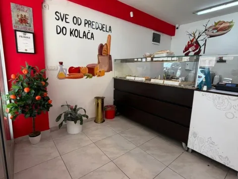 Sale, office space, 43m², City Kvart, Podgorica - image 2