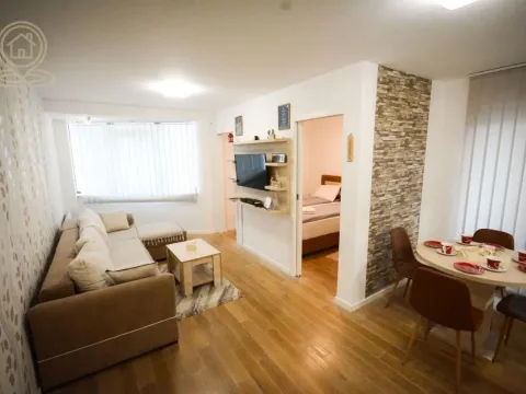 Prodaja, jednosoban stan, 46m², Centar, Vrnjačka Banja - image 2