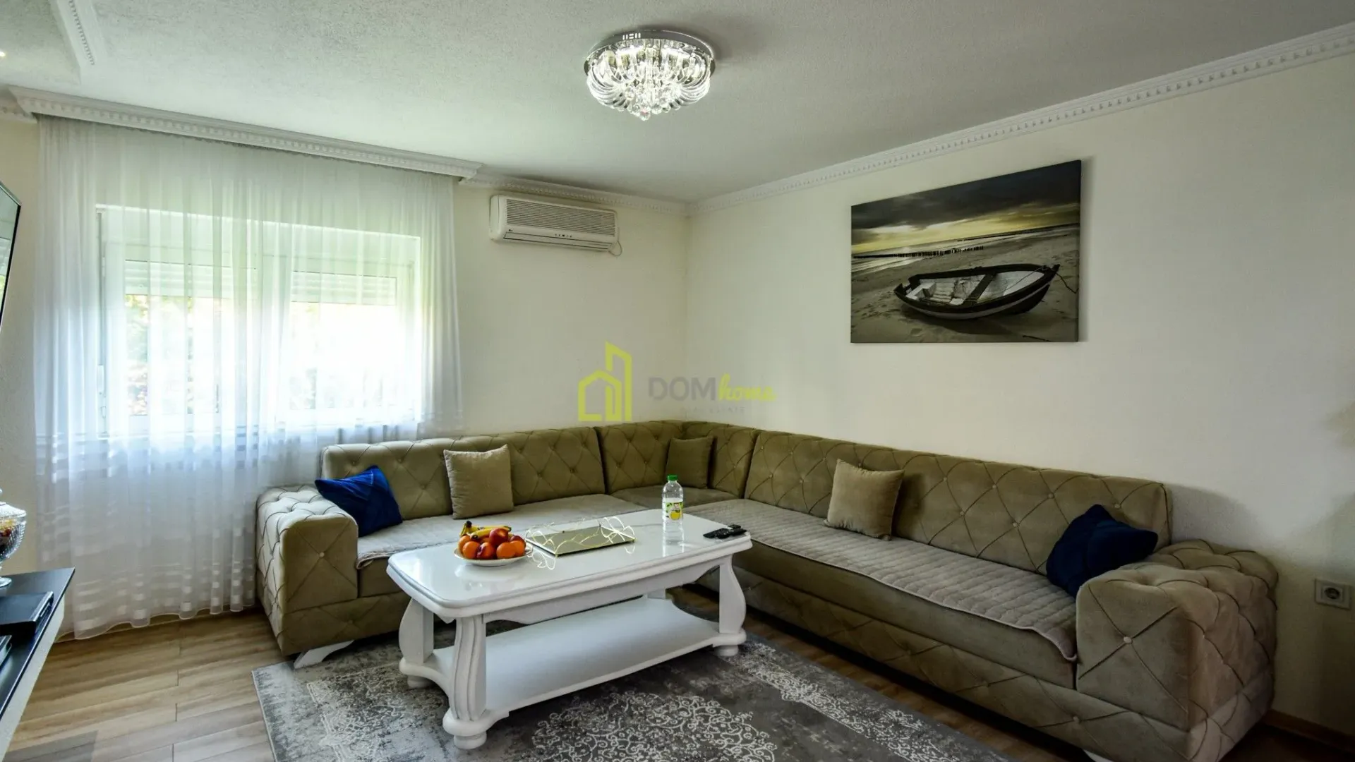 Sale, house, 303m², Konik, Podgorica