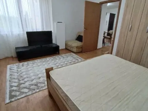 Izdavanje, dvosoban stan, 58m², Centar, Podgorica - image 3