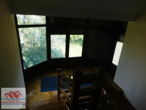 Prodaja, kuća, 220m², Kragujevac, Srbija - image 41