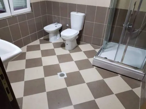 Rent, one bedroom apartment, 101m², Budva, Crna Gora - image 3