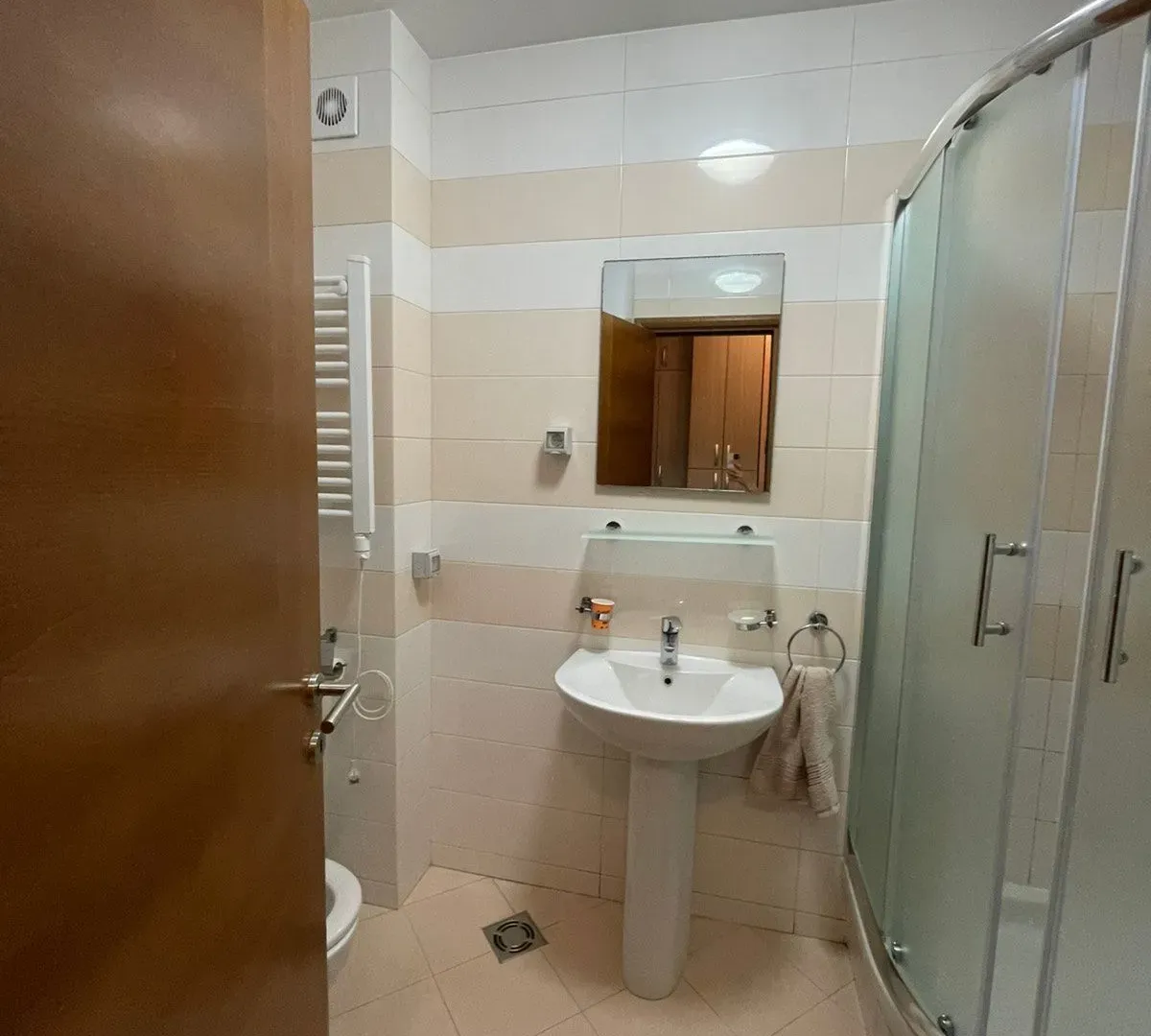 Rent, one bedroom apartment, 40m², Stari Aerodrom, Podgorica