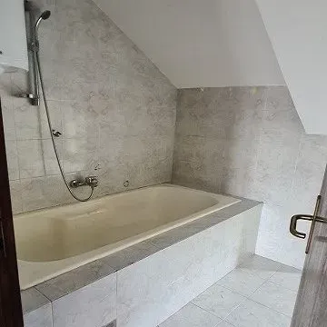 Rent, house, 360m², Autokomanda, Voždovac Sve Podlokacije - image 7