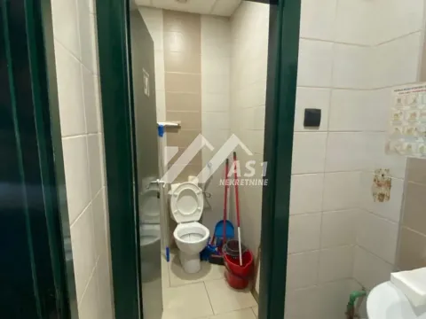 Rent, office space, 80m², Bulevar Oslobodjenja, Novi Sad Sve Podlokacije - image 3