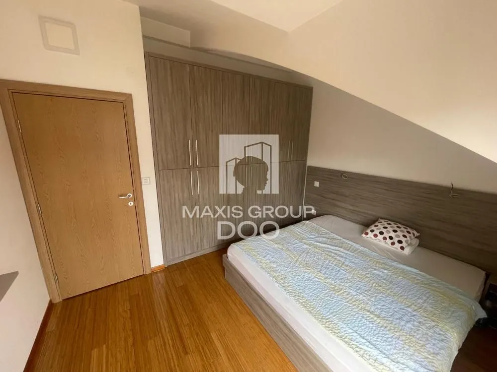 Sale, four bedroom apartment, 98m², Slavujev Venac, Zvezdara Sve Podlokacije
