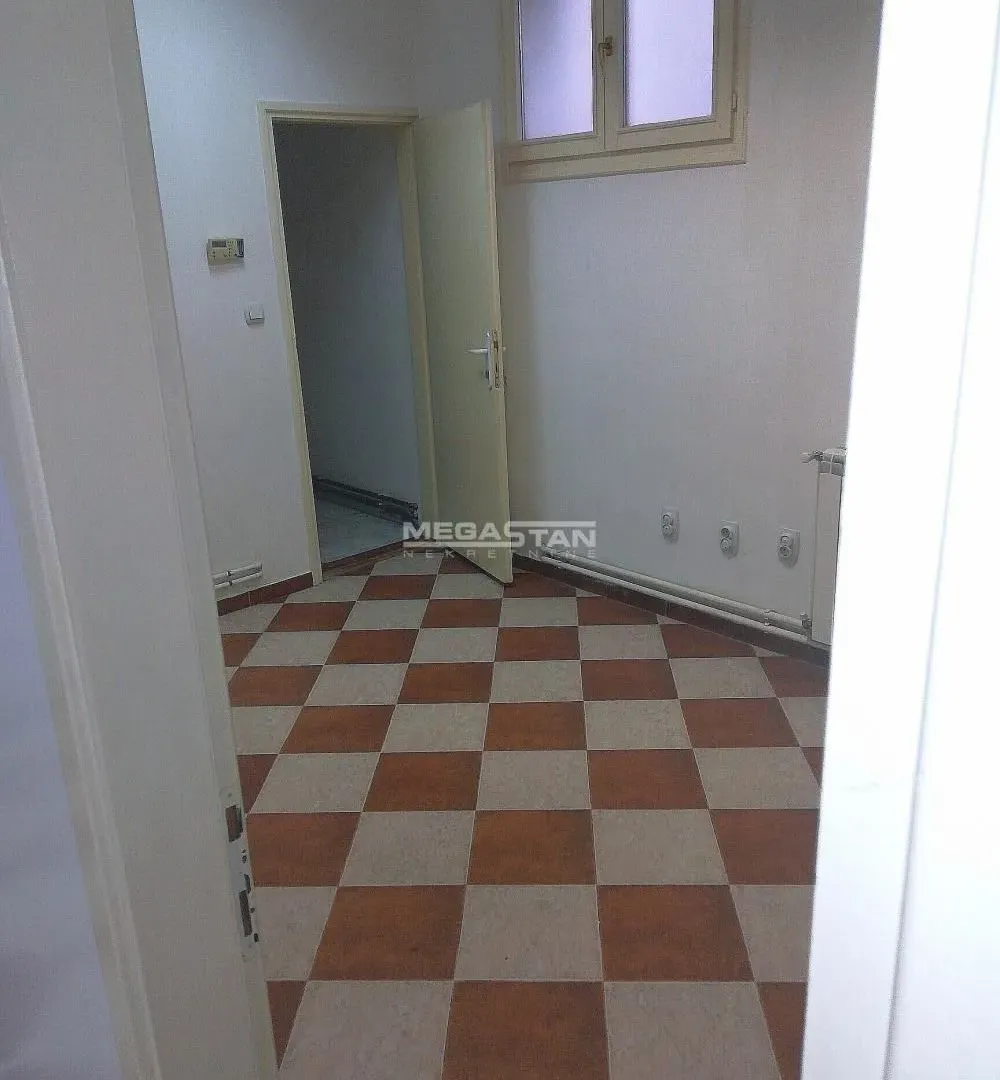 Rent, office space, 131m², Zemun Centar, Zemun Sve Podlokacije
