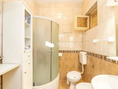 Prodaja, stan, 45m², Herceg Novi, Crna Gora - image 5