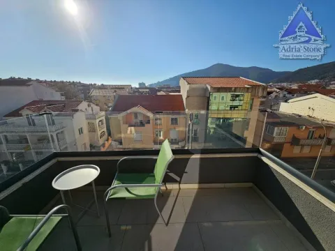 Sale, one bedroom apartment, 39m², Podkošljun, Budva - image 2