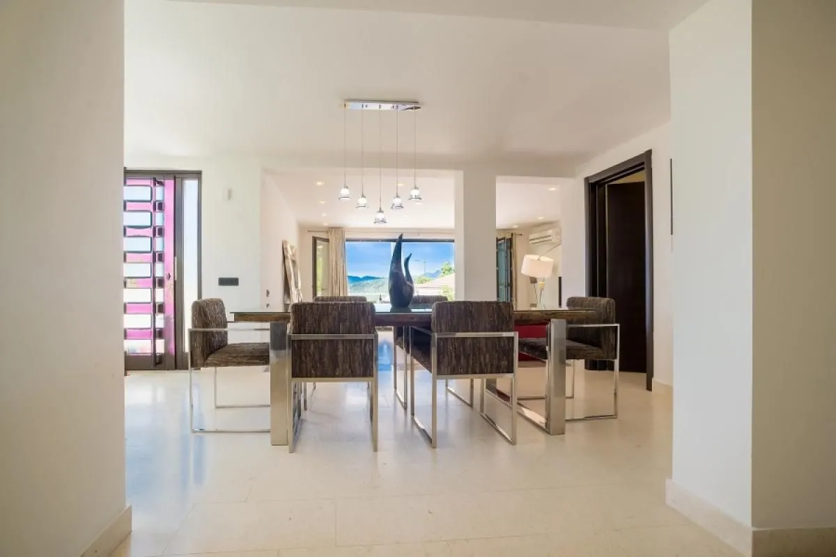 Prodaja, kuća, 240m², Žanjice, Herceg Novi