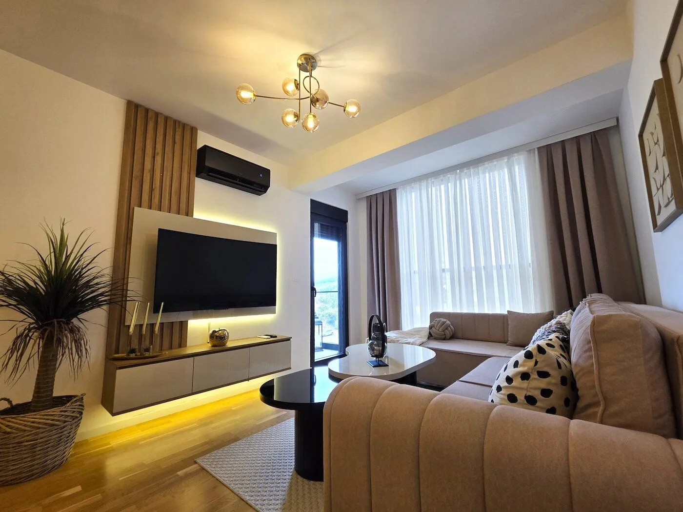 Rent, apartment, 67m², Stari Aerodrom, Podgorica