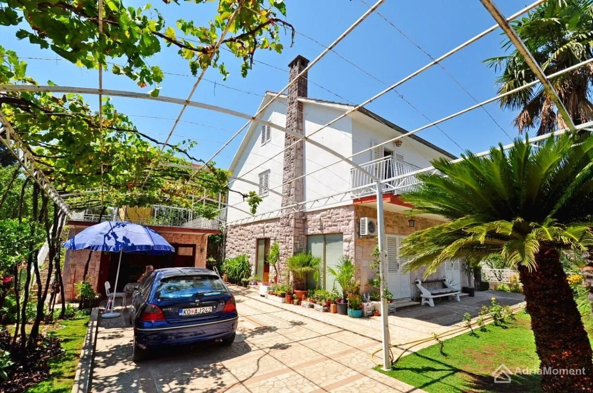 Prodaja, kuća, 377m², Seljanovo, Tivat