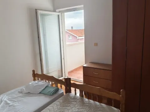 Rent, one bedroom apartment, 41m², Pržno, Budva - image 24