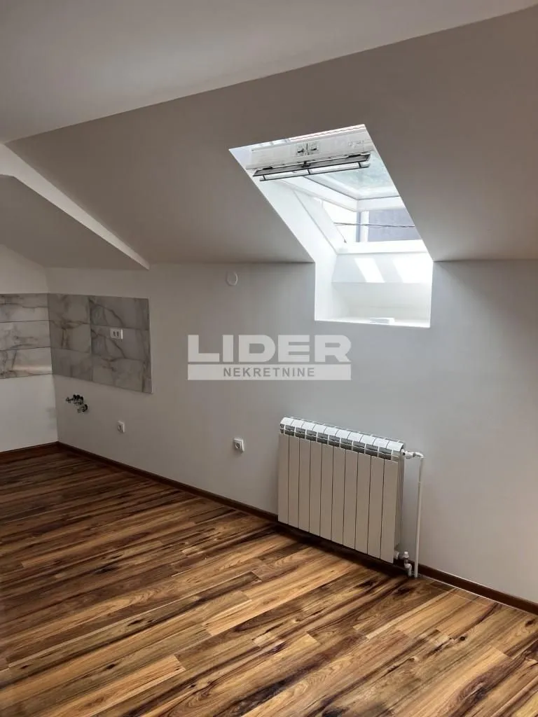 Prodaja, kuća, 78m², Savski Venac, Beograd