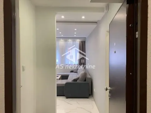 Izdavanje, stan, 72m², Vračar Sve Podlokacije, Beograd - image 17