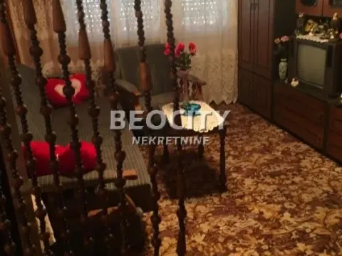 Sale, house, 350m², Barice, Plandište - image 8