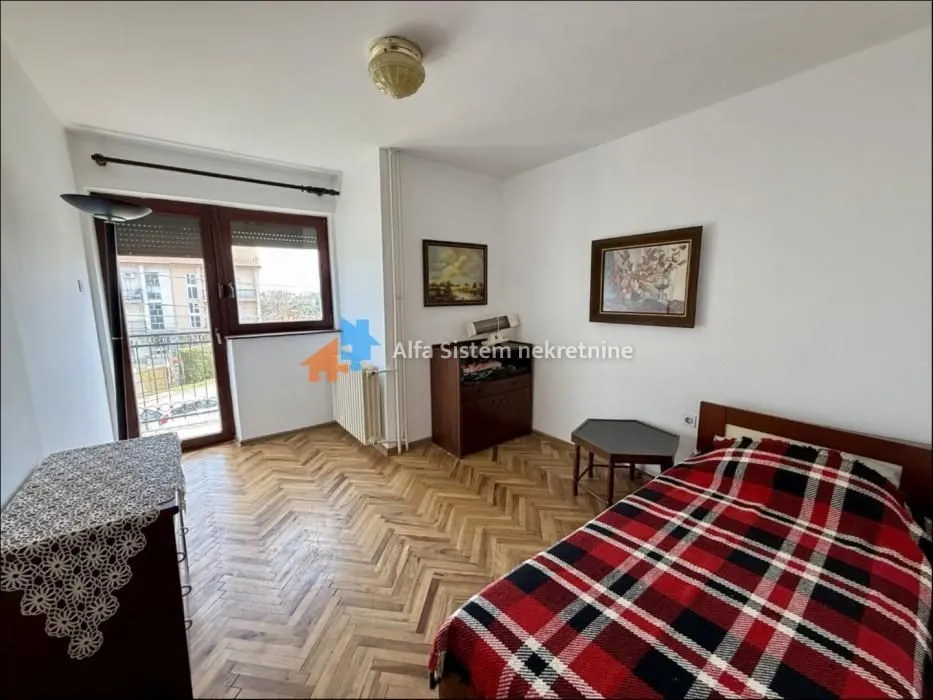 Prodaja, kuća, 320m², Rušanj, Beograd