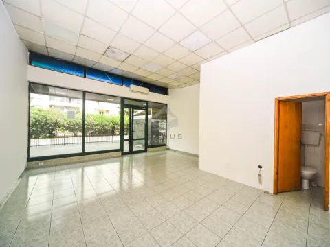 Rent, office space, 38m², Stari Aerodrom, Podgorica - image 2