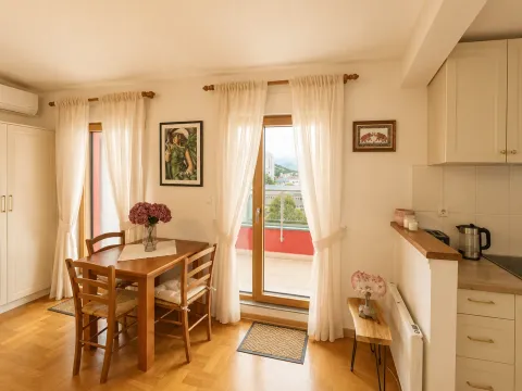 Rent, studio apartment, 31m², Preko Morače, Podgorica - image 3