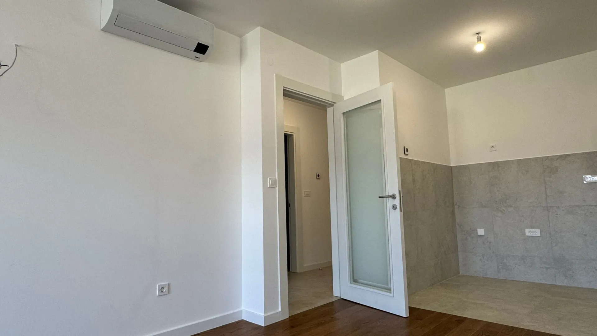 Rent, one bedroom apartment, 46m², Tološka šuma, Podgorica