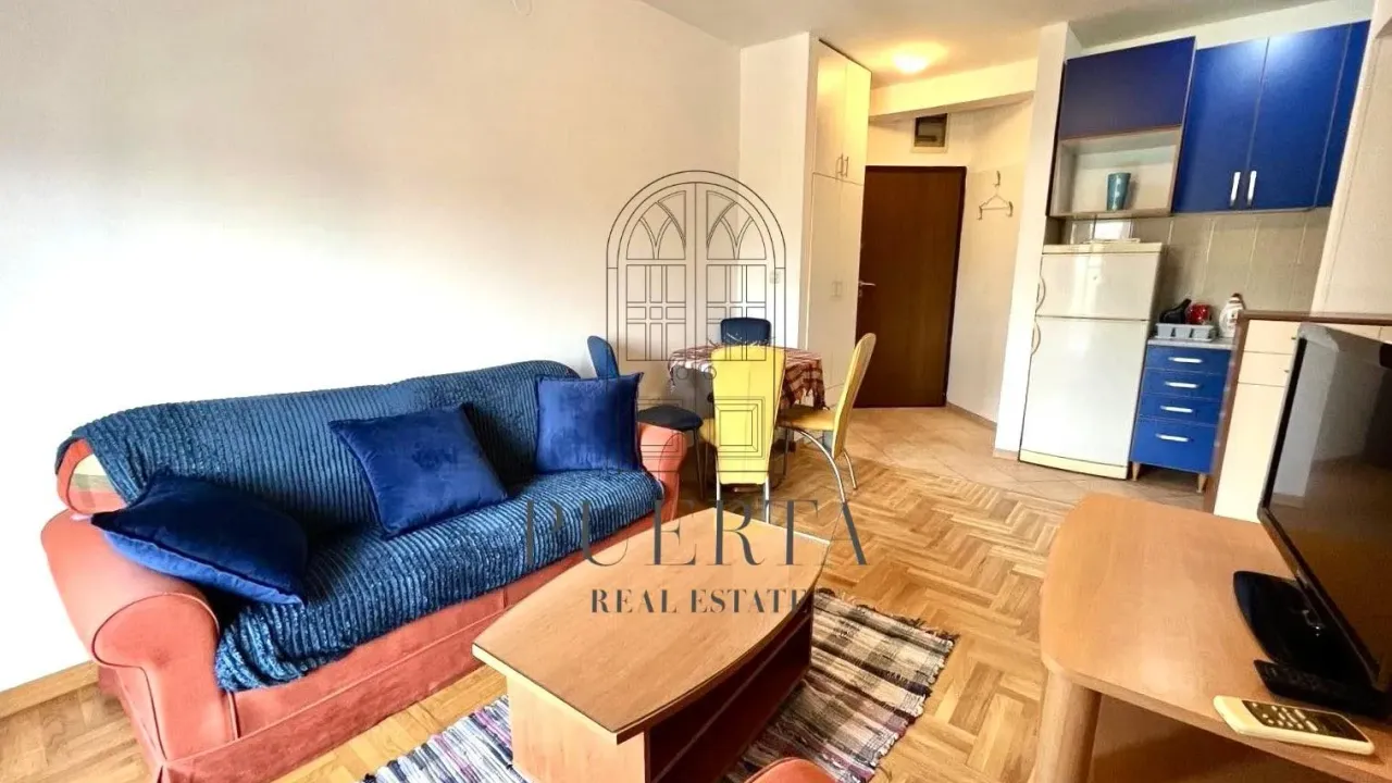 Rent, one bedroom apartment, 37m², Stari Aerodrom, Podgorica