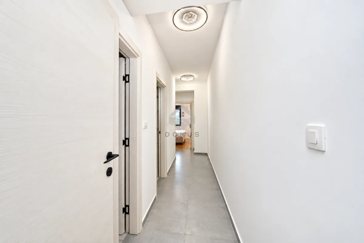 Rent, three bedroom apartment, 110m², Stari Aerodrom, Podgorica