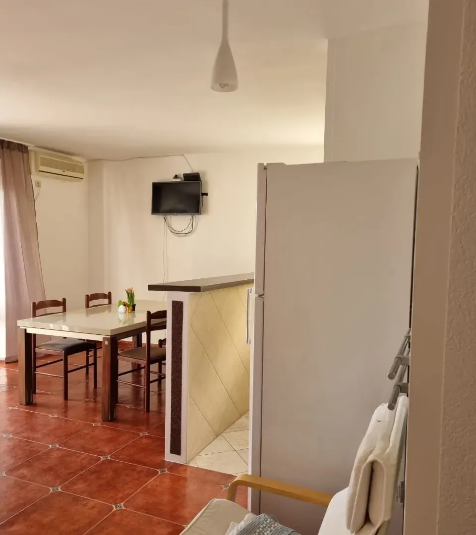 Sale, three bedroom apartment, 90m², Petrovac, Budva