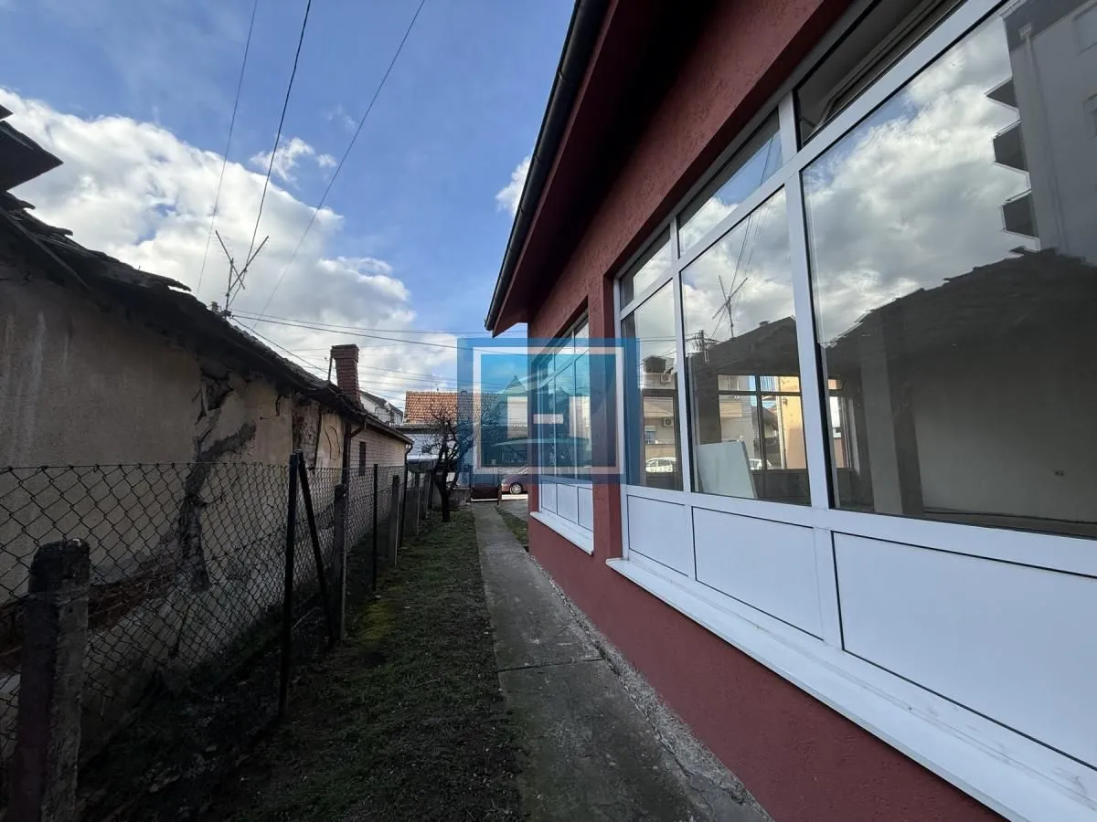 Sale, house, 350m², Centar, Jagodina