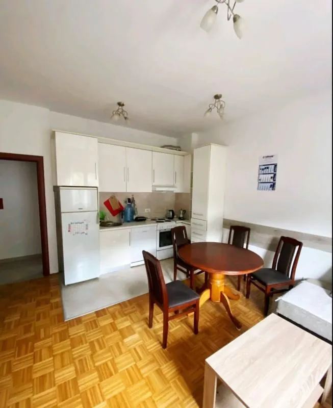 Rent, one bedroom apartment, 40m², Lazi, Budva