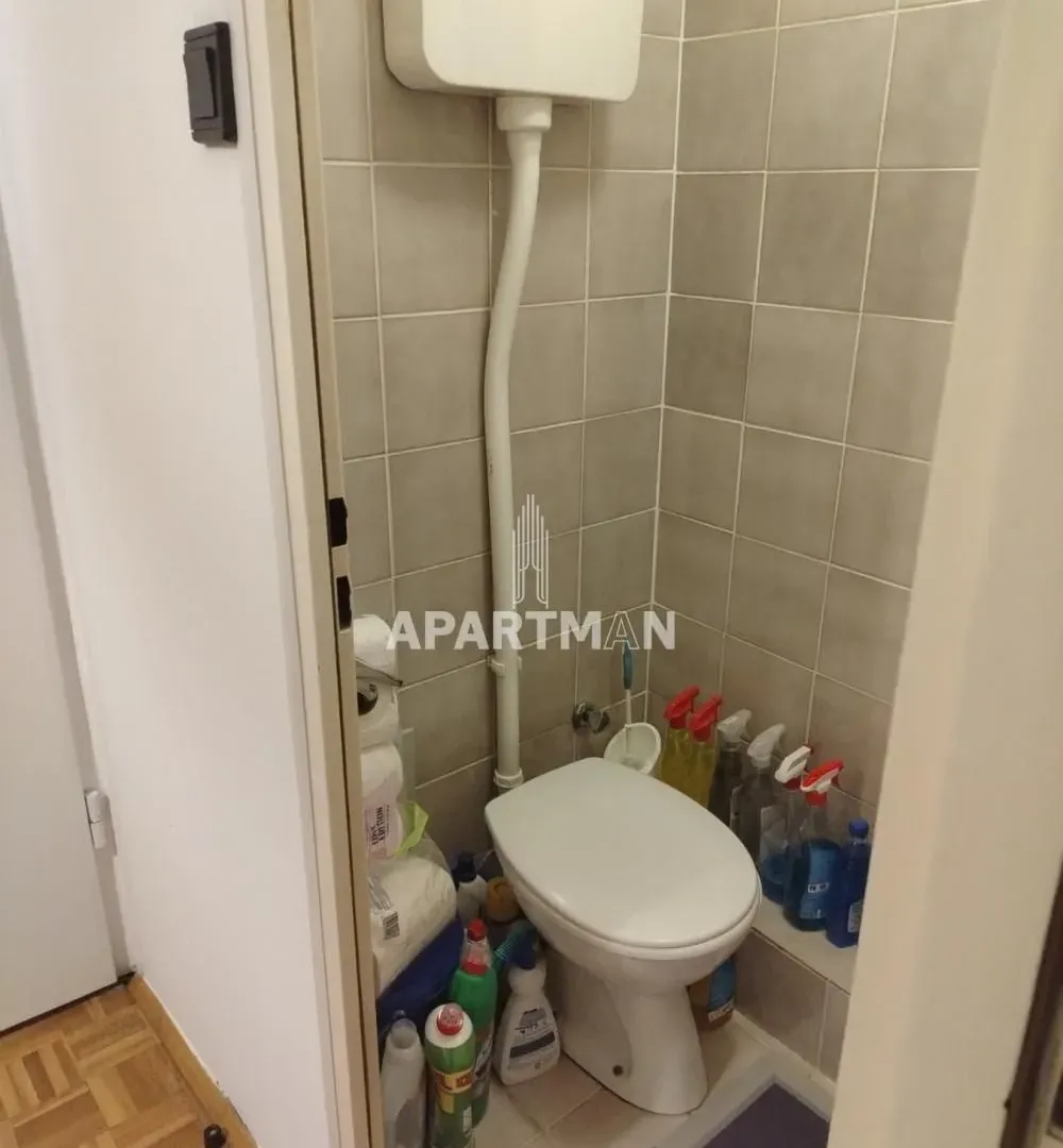 Prodaja, trosoban stan, 73m², Novi Beograd Blok 72, Novi Beograd Sve Podlokacije