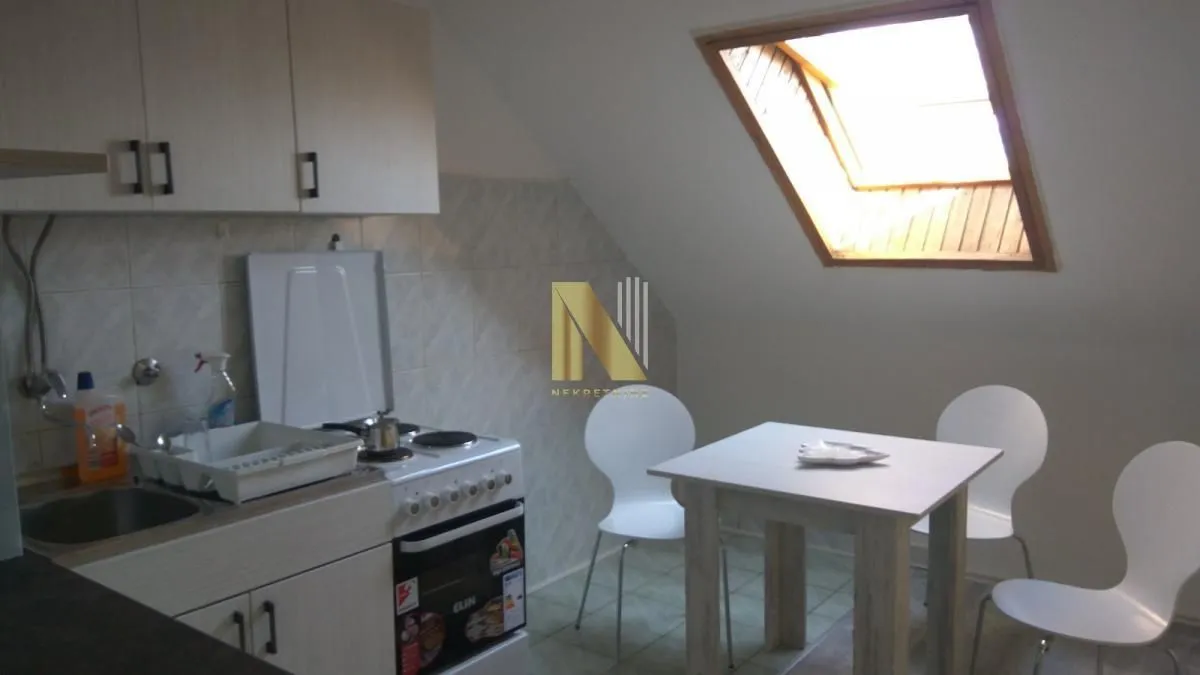 Izdavanje, jednosoban stan, 28m², Grbavica, Novi Sad Sve Podlokacije