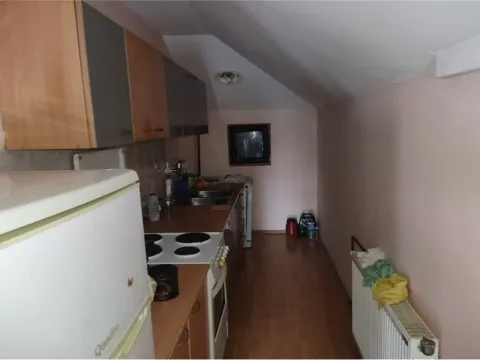 Prodaja, kuća, 340m², Niš, Srbija - image 22