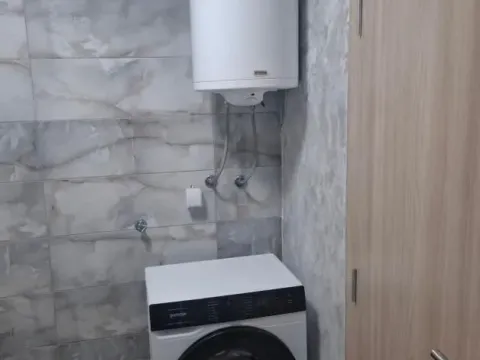 Izdavanje, trosoban stan, 75m², Vrežina, Niš - image 12